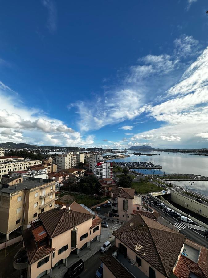 Eco Flat In Olbia Appartement Buitenkant foto